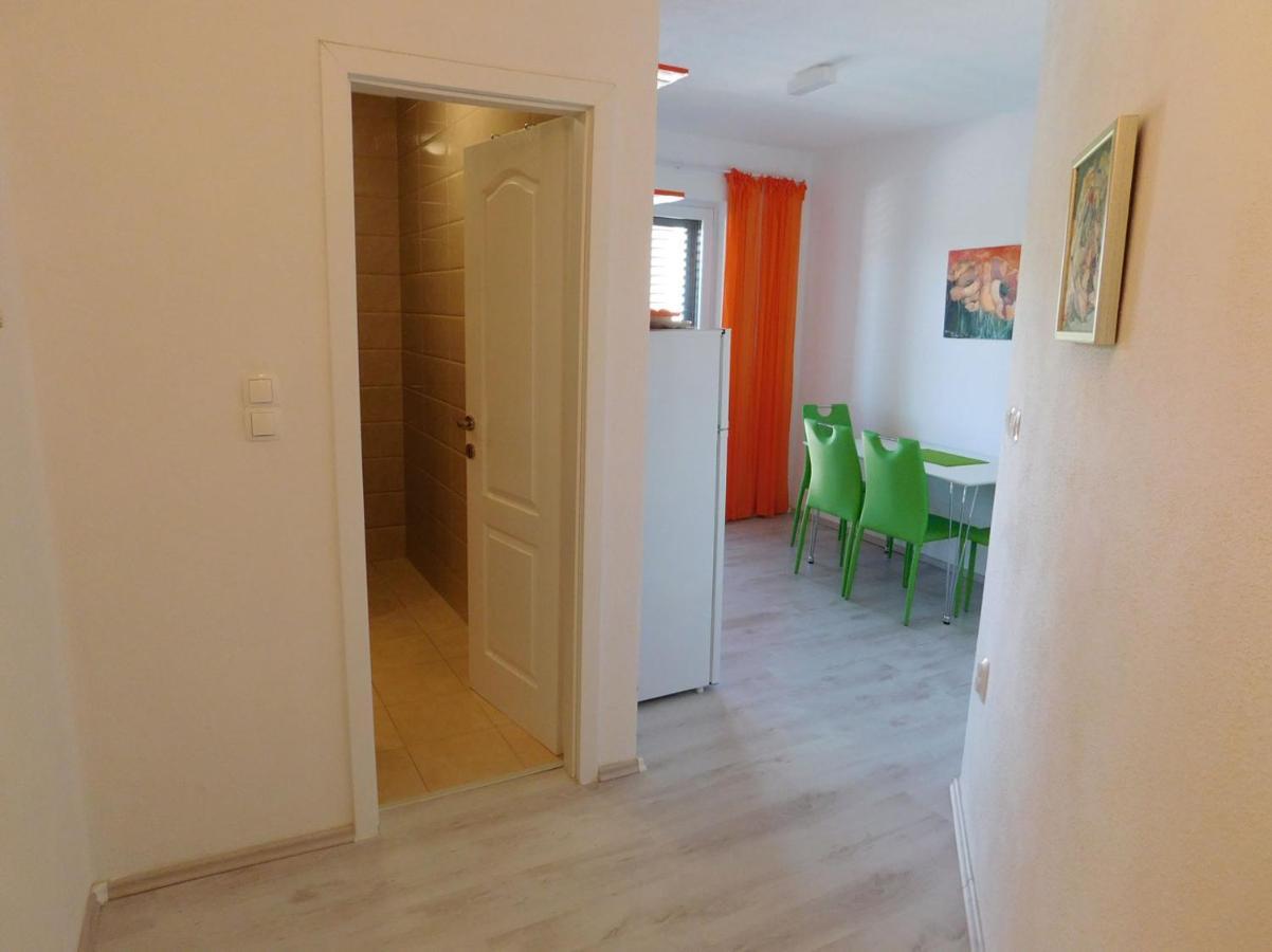 פובליה Villa Renata - Apartment Zeleni מראה חיצוני תמונה