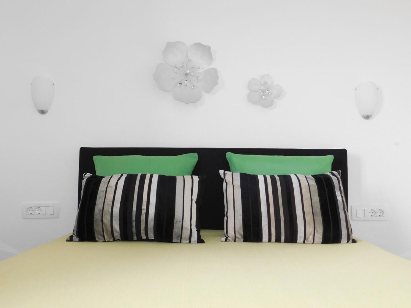 פובליה Villa Renata - Apartment Zeleni מראה חיצוני תמונה